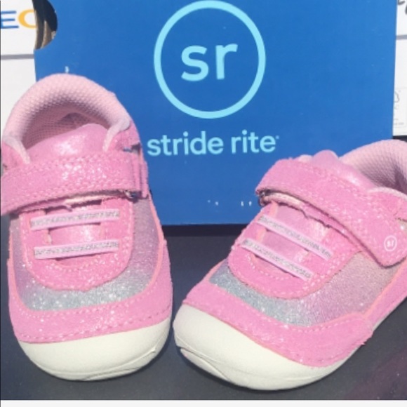 Adorable Pink Glitter Stride Rite New in Box 😍 - Picture 3 of 6